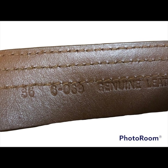 Stacy Adams Leather Belt - Picture 2 of 13